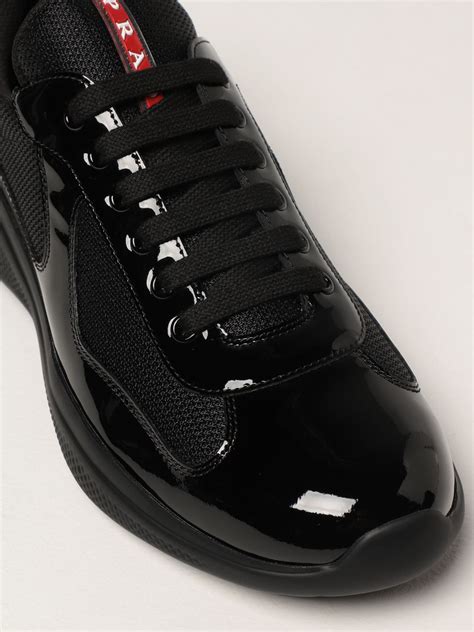 prada schuhr